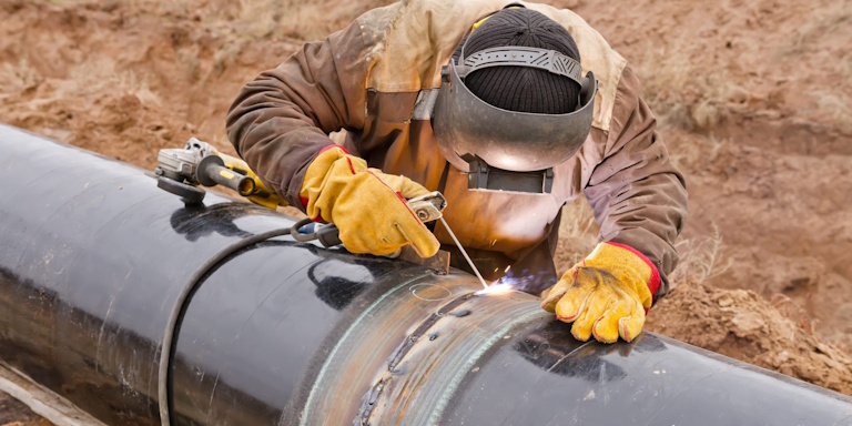 Pipeline welding and non-destructive examination