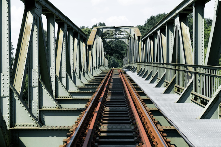 Railway bridge and civil structure inspection